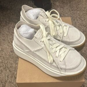 Uggs EZ Duzzit Lace